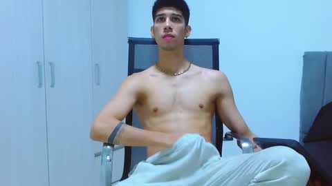 Snapshot of jhony_sex3 chatting on 09/11/25, 07:08 jhony_sex3 online show from 09/11/25, 07:08