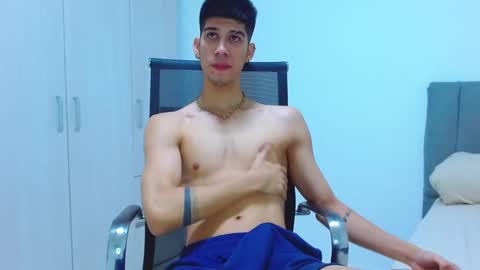 Snapshot of jhony_sex3 chatting on 10/08/25, 03:04 jhony_sex3 online show from 10/08/25, 03:04