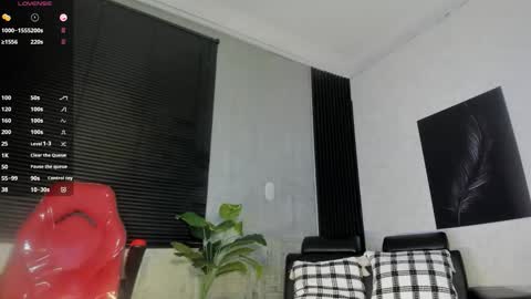 Snapshot of jhonymiller chatting on 02/15/26, 10:28 jhonymiller online show from 02/15/26, 10:28