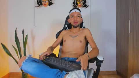 Snapshot of jhors_silv chatting on 11/01/25, 11:40 Jhors online show from 11/01/25, 11:40