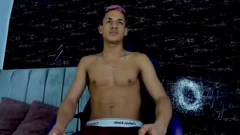 Jhos online show from 03/26/26, 04:18