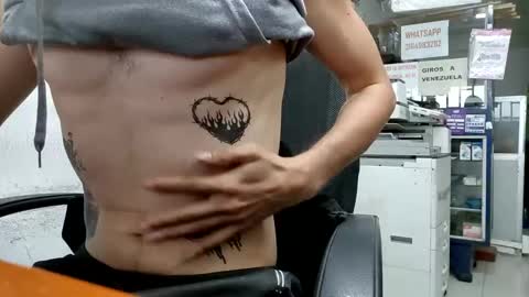 Jhosuamoore  online show from 03/10/25, 09:51