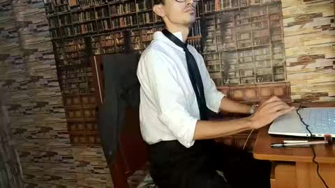 Jhosuamoore  online show from 10/31/25, 02:56