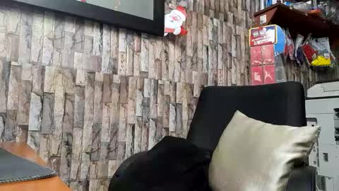 Jhosuamoore  online show from 01/09/26, 12:24