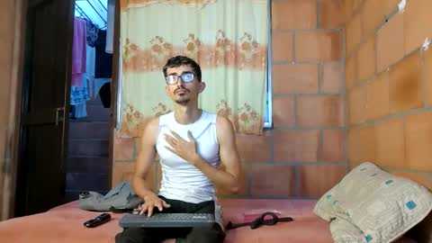 Jhosuamoore  online show from 02/03/26, 11:37