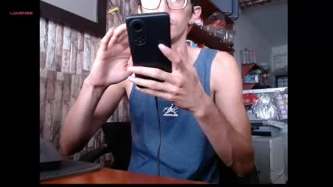 Snapshot of jhosuamoore2 chatting on 07/17/26, 11:50 jhosuamoore2 online show from 07/17/26, 11:50
