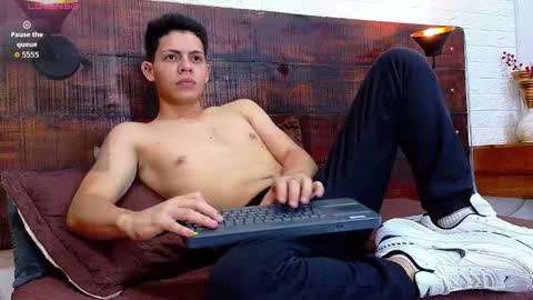 Snapshot of jhosuavega chatting on 11/07/25, 11:49 jhosuavega online show from 11/07/25, 11:49