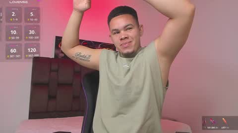 Snapshot of jhotta_foxx chatting on 01/14/25, 09:02 Jhonatan80  online show from 01/14/25, 09:02