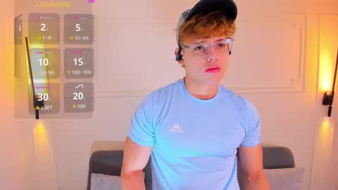 Snapshot of jhoumod_21 chatting on 09/25/25, 10:19 jhoumod_21 online show from 09/25/25, 10:19