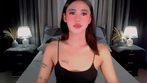 Snapshot of jhulianagrey chatting on 09/15/25, 02:55 julie online show from 09/15/25, 02:55