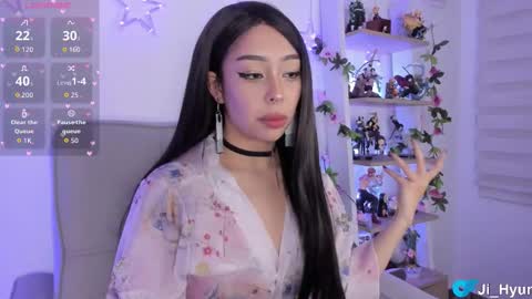 Snapshot of ji_hyun chatting on 12/05/25, 01:25 Ji online show from 12/05/25, 01:25