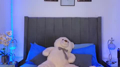 jiah online show from 01/19/25, 02:25