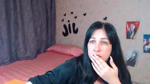 Snapshot of jill_stevens chatting on 10/10/25, 12:20 Jill online show from 10/10/25, 12:20