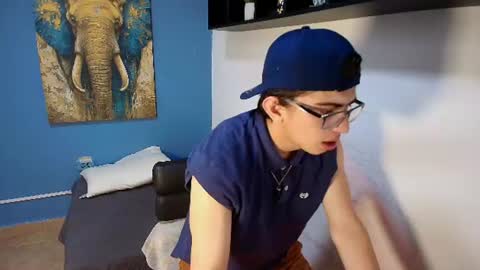 Snapshot of jim_deepxxx chatting on 07/27/26, 12:23 GEROGE online show from 07/27/26, 12:23