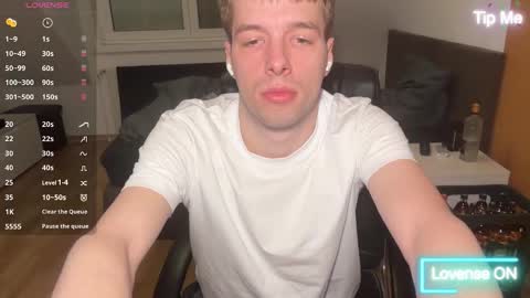 Snapshot of jim_fury chatting on 03/20/26, 05:18 Jimmy online show from 03/20/26, 05:18