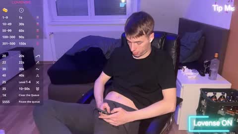 Snapshot of jim_fury chatting on 04/07/26, 04:18 Jimmy online show from 04/07/26, 04:18