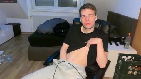 Snapshot of jim_fury chatting on 04/11/26, 07:24 Jimmy online show from 04/11/26, 07:24