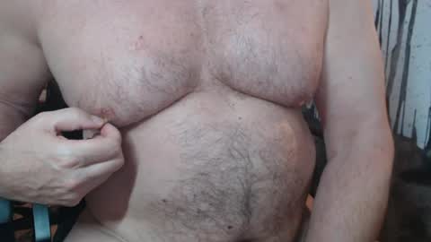Snapshot of jimbeefbear chatting on 07/06/26, 08:44 Jim online show from 07/06/26, 08:44