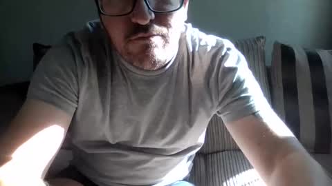 Snapshot of jimchef85 chatting on 10/16/25, 12:06 jimchef85 online show from 10/16/25, 12:06