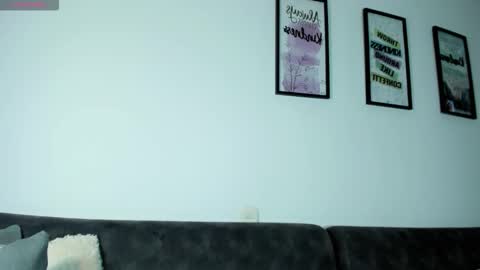  Cris J  online show from 09/28/25, 02:39