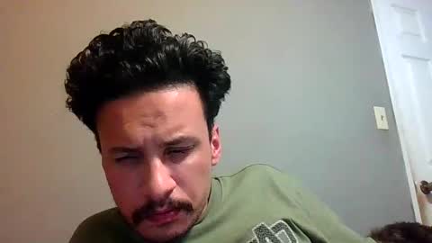 Snapshot of jimmac98 chatting on 12/31/24, 02:29 james online show from 12/31/24, 02:29