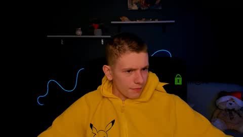 Snapshot of jimmie_hot chatting on 03/02/25, 10:03 your dream online show from 03/02/25, 10:03