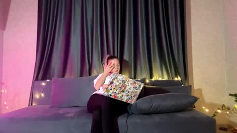 Steff online show from 01/08/26, 07:27