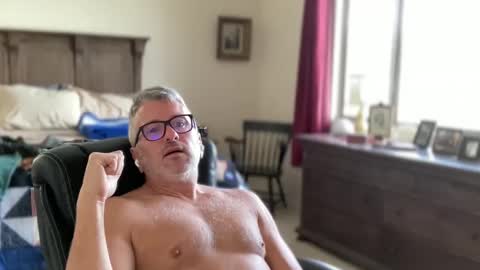 Dad of Three online show from 01/03/25, 06:24