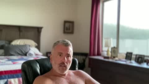 Dad of Three online show from 09/17/25, 01:07