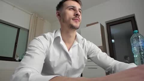 AlphaJimmy online show from 10/17/25, 04:31