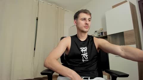 AlphaJimmy online show from 11/07/25, 07:36