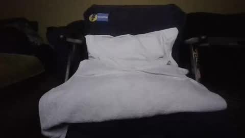 Snapshot of jimmyshelby12 chatting on 12/13/24, 06:49 jimmyshelby12 online show from 12/13/24, 06:49