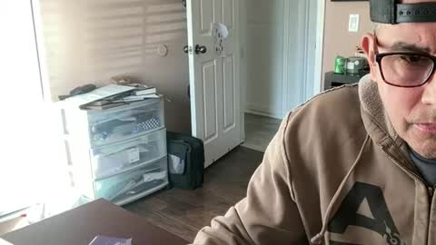 Snapshot of jimmythe47 chatting on 01/24/25, 05:21 jimmythe47 online show from 01/24/25, 05:21