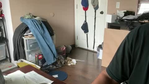 Snapshot of jimmythe47 chatting on 11/14/25, 08:40 jimmythe47 online show from 11/14/25, 08:40