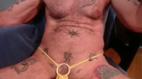 Snapshot of jimshard7x6 chatting on 12/01/25, 09:31 cock model bathing suit model online show from 12/01/25, 09:31