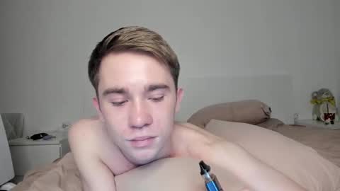 Snapshot of jimyti_bad_boy chatting on 01/24/25, 02:07 jimyti_bad_boy online show from 01/24/25, 02:07