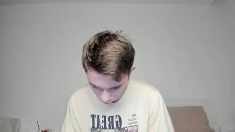 Snapshot of jimyti_bad_boy chatting on 01/28/25, 12:22 jimyti_bad_boy online show from 01/28/25, 12:22