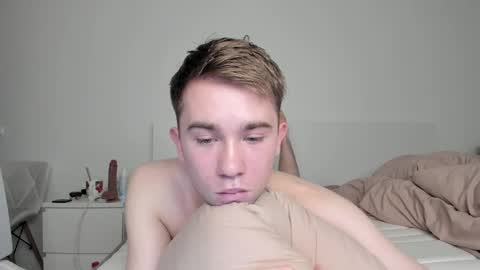 Snapshot of jimyti_bad_boy chatting on 03/05/25, 02:03 jimyti_bad_boy online show from 03/05/25, 02:03