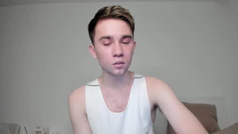 Snapshot of jimyti_bad_boy chatting on 03/07/25, 04:24 jimyti_bad_boy online show from 03/07/25, 04:24