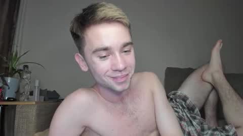 Snapshot of jimyti_bad_boy chatting on 11/12/25, 11:36 jimyti_bad_boy online show from 11/12/25, 11:36