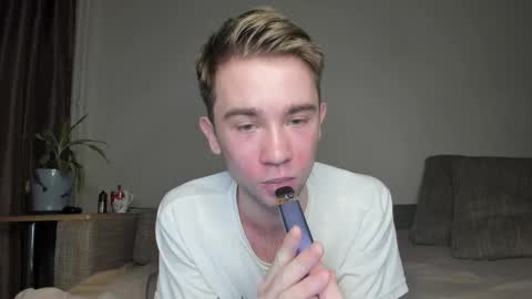 Snapshot of jimyti_bad_boy chatting on 11/25/25, 09:37 jimyti_bad_boy online show from 11/25/25, 09:37