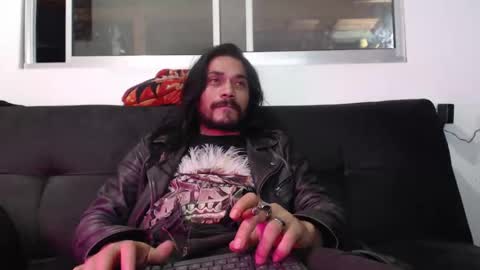 Snapshot of jin_woosex chatting on 10/06/25, 11:46 jin_woosex online show from 10/06/25, 11:46