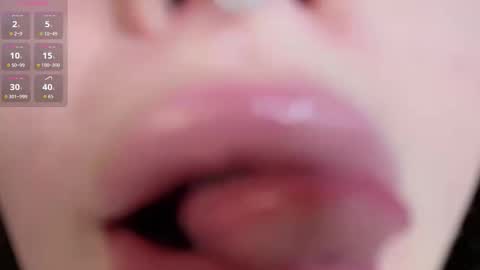 Jinny online show from 11/22/25, 08:41