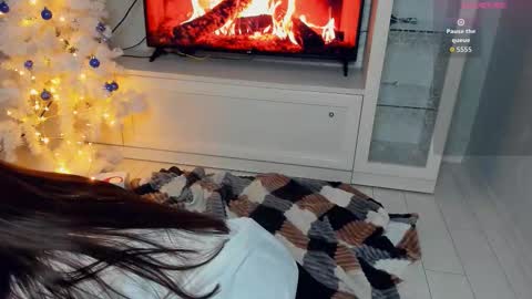 Jinny online show from 12/14/25, 06:12