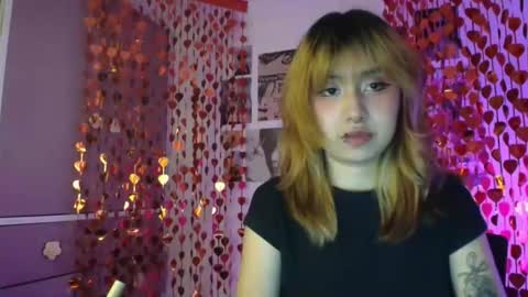 Minaa  online show from 02/11/26, 02:49