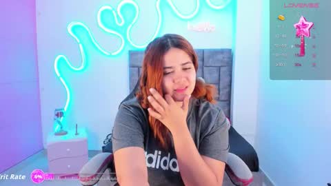 Snapshot of jisoo__ chatting on 11/27/25, 01:13 kim online show from 11/27/25, 01:13