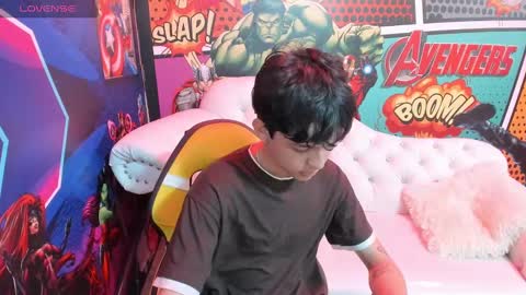 Snapshot of jisus_cat chatting on 01/22/25, 11:21 Jisus online show from 01/22/25, 11:21