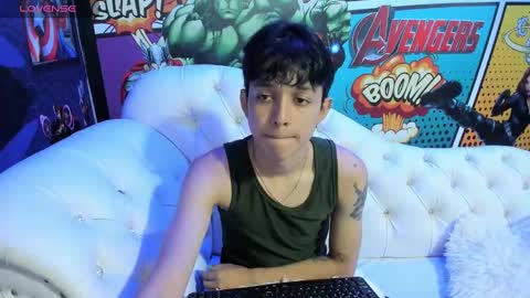 Snapshot of jisus_cat chatting on 01/27/25, 07:03 Jisus online show from 01/27/25, 07:03