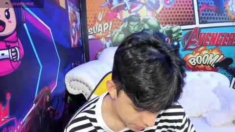 Snapshot of jisus_cat chatting on 03/08/25, 09:17 Jisus online show from 03/08/25, 09:17