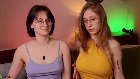 Snapshot of jitoon_exe chatting on 02/23/25, 02:18 Hey Guys We are Julia ginger Tina brunette online show from 02/23/25, 02:18